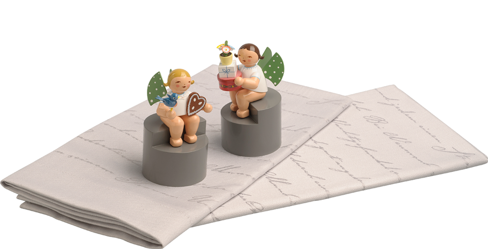 Set of 2 Cloth Napkins and 2 different Angels on Pedestals, with 5277/650/150 and 5277/650/151